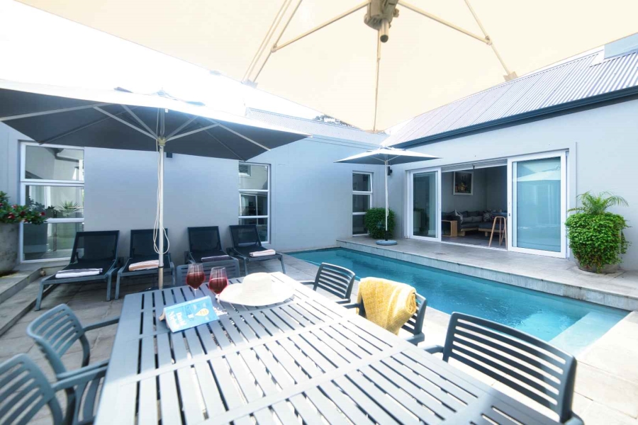 4 Bedroom Property for Sale in Hemel en Aarde Estate Western Cape